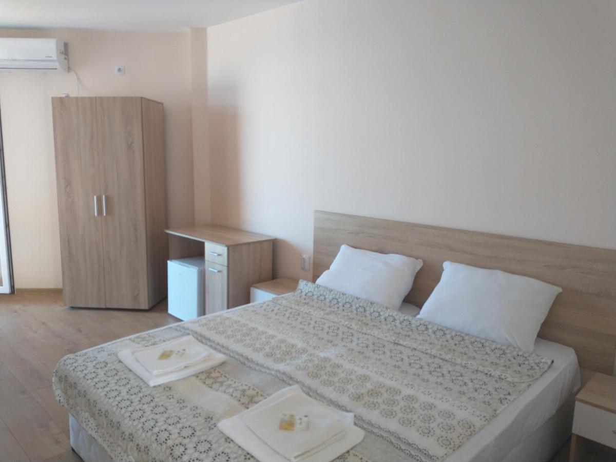 Aura Family Hotel Ravda Kültér fotó